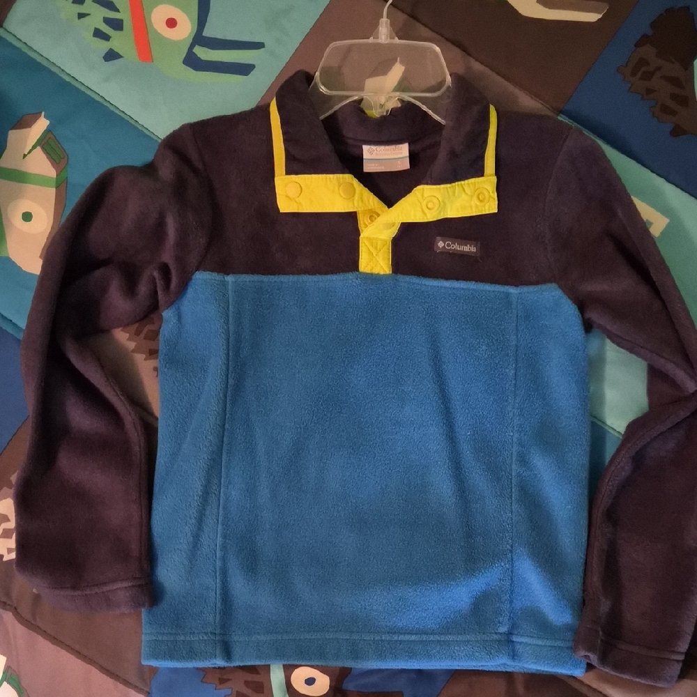 Columbia Men's Blue and Yellow Pullover Sweater